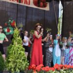 dziewczynka pokaz moda