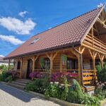 dom chodnik zielen niebo