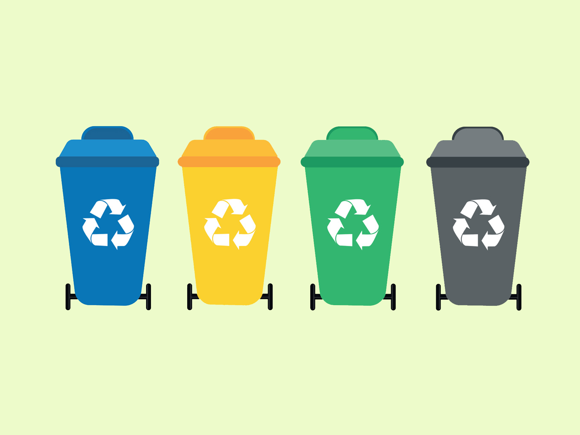Cztery pojemniki na odpady: niebieski, żółty, zielony i szary. Pojemniki mają symbol recyklingu z przodu. Tło jest jasne, jednolite.